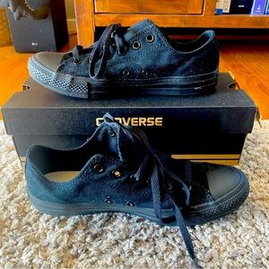 Converse (unisex) Low Top